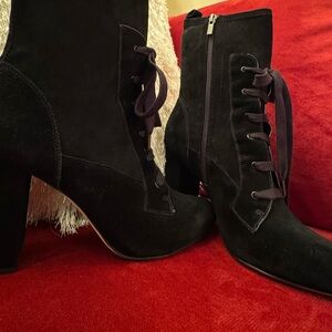 Splendid Black Suede Lace-Up Ankle Boots with Block Heel